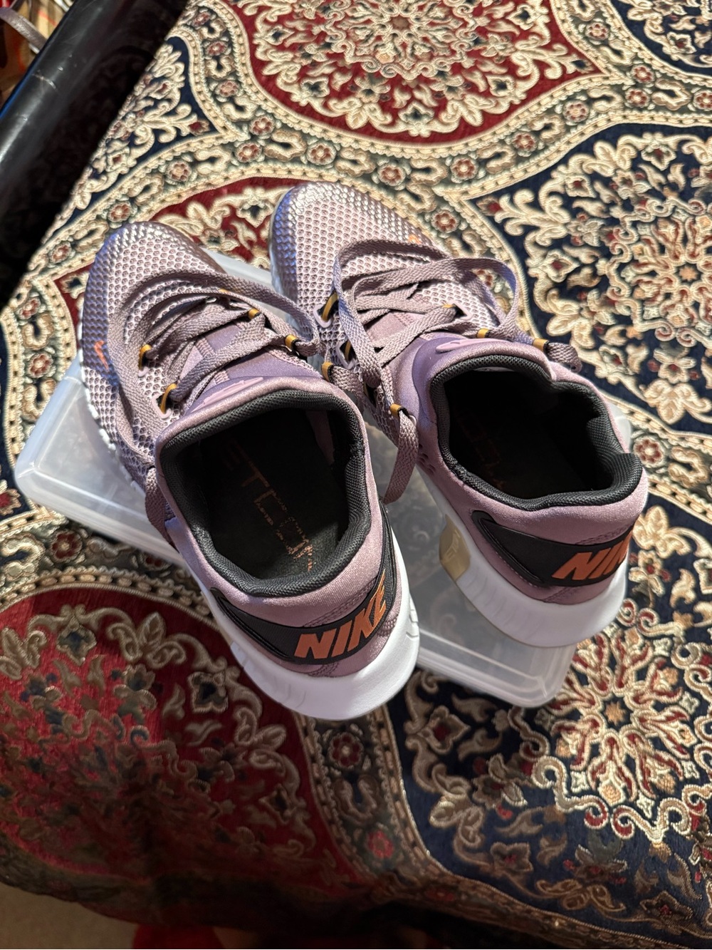 Nike Women's Lavender Mesh Athletic Sneakers with Peach Accents